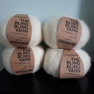 WeAreKnitters Bling Bling Yarn